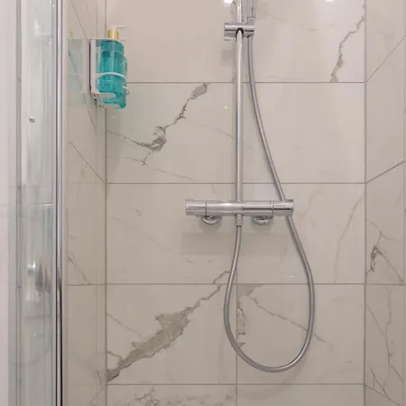 L'etoile アパート